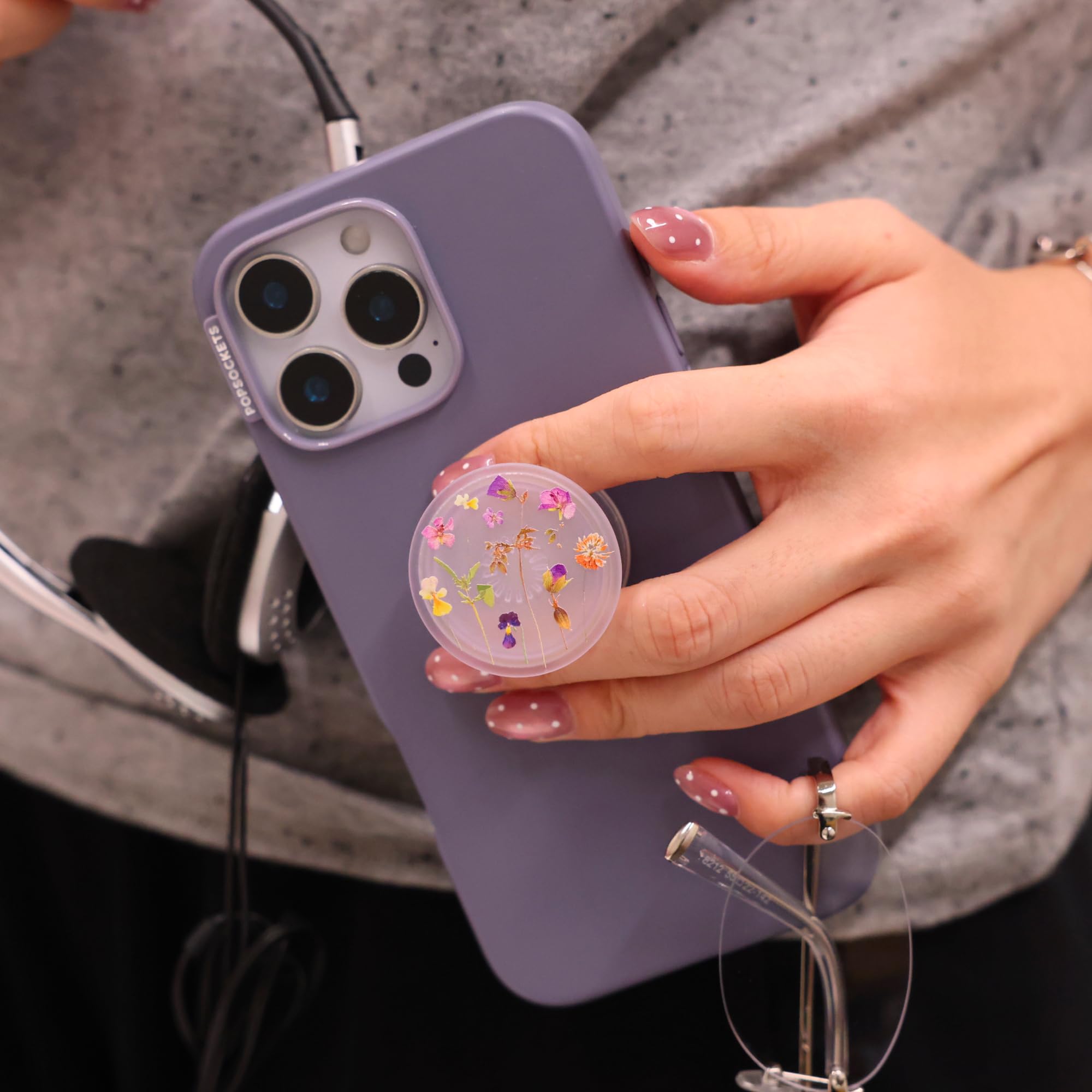 Amazon.com: PopSockets Adhesive Phone Grip, Holder- Purple Fields